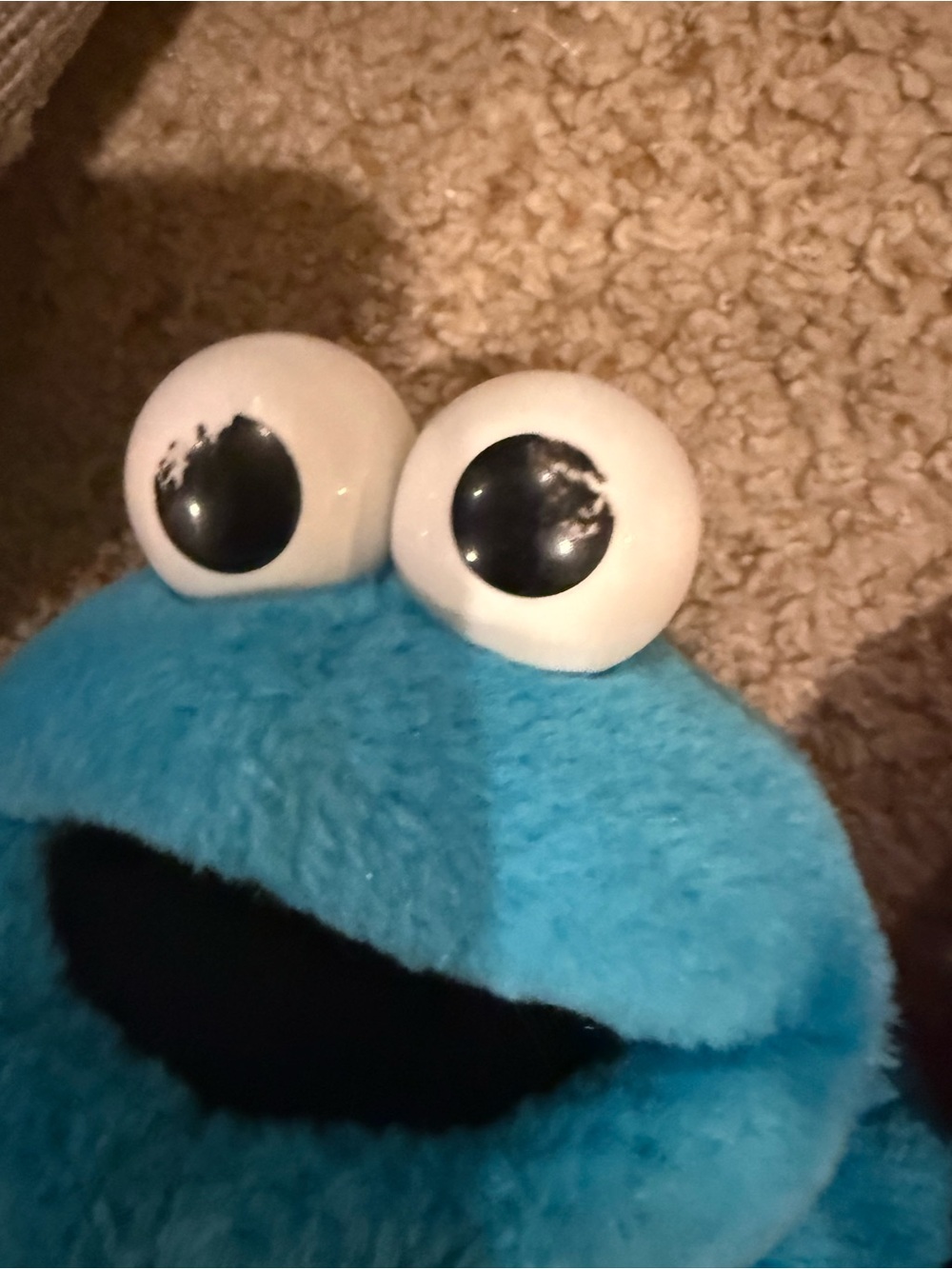 Cookie Monster and Elmo Sesame Street Hand Puppet Plush - Picture 4 of 6